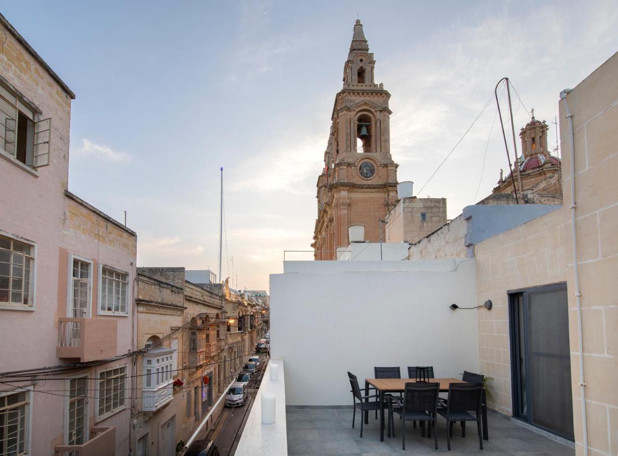 Apartment 3br Penthouse With Huge Terrace - Sliema, Triq Trofimu